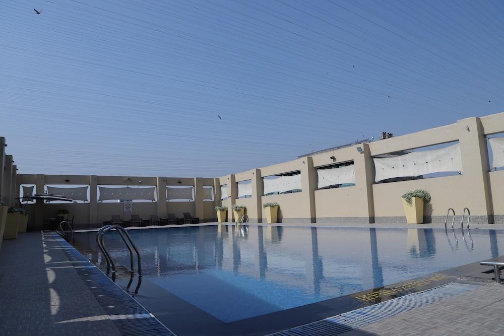 Hilton Garden New Delhi/saket Hotel 4*
