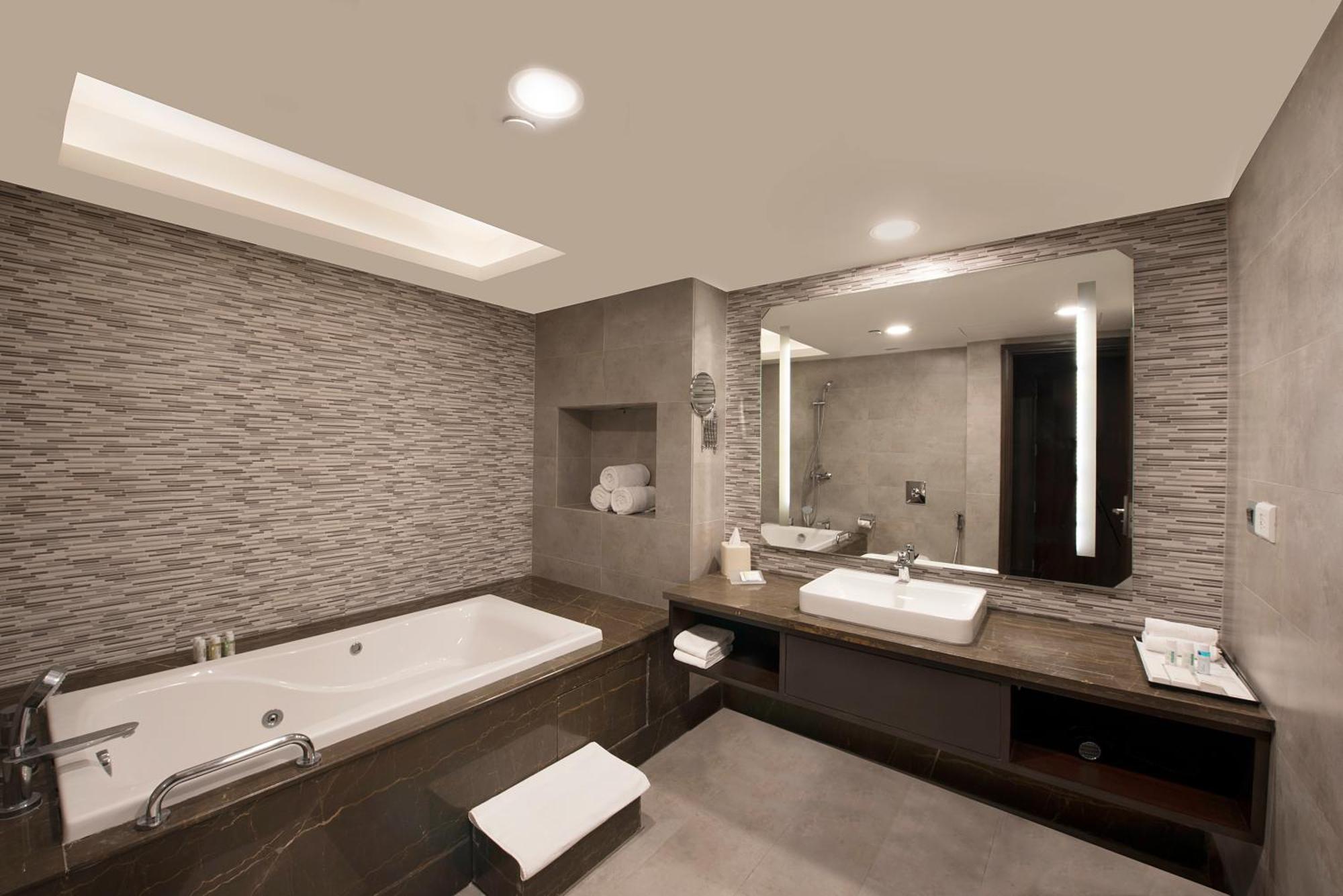 Hilton Garden New Delhi/saket Hotel New Delhi