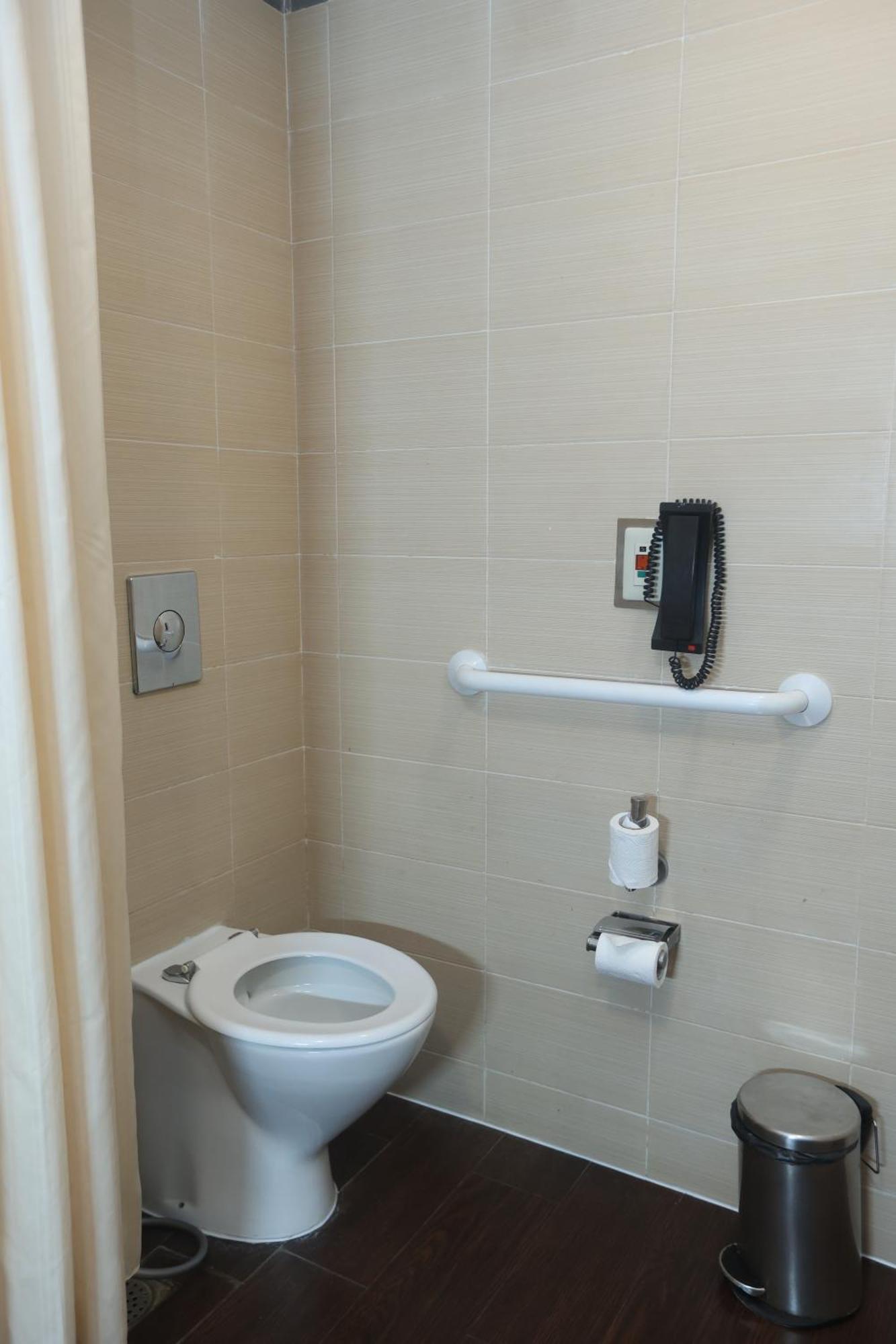Hilton Garden New Delhi/saket Hotel 4*