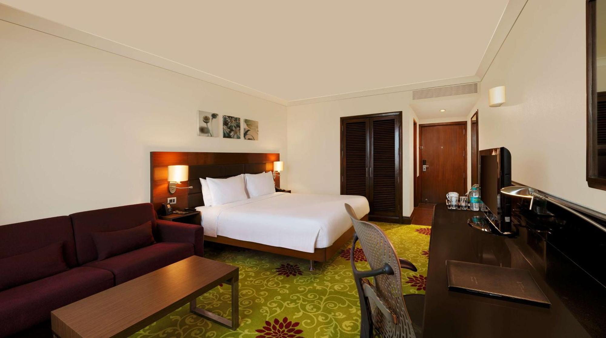 Hotel Hilton Garden New Delhi/saket 4*