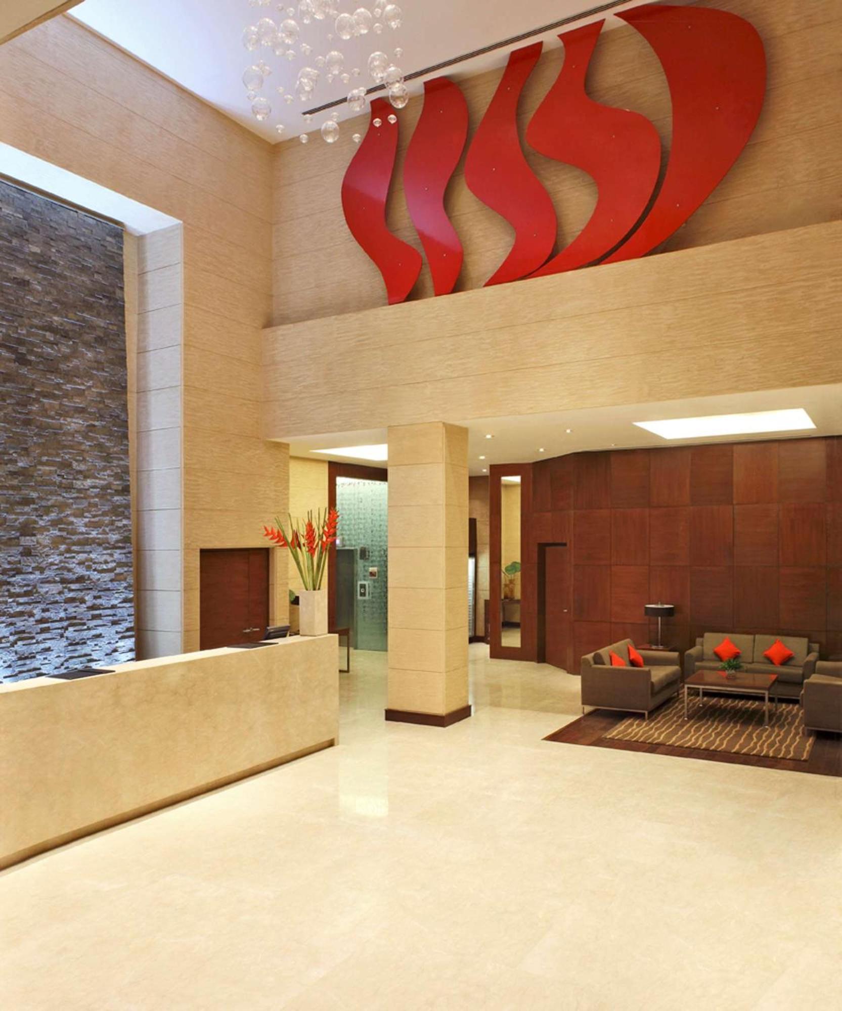 Hotel Hilton Garden New Delhi/saket 4*