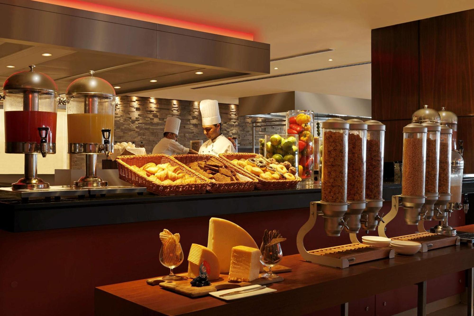 Hotel Hilton Garden New Delhi/saket