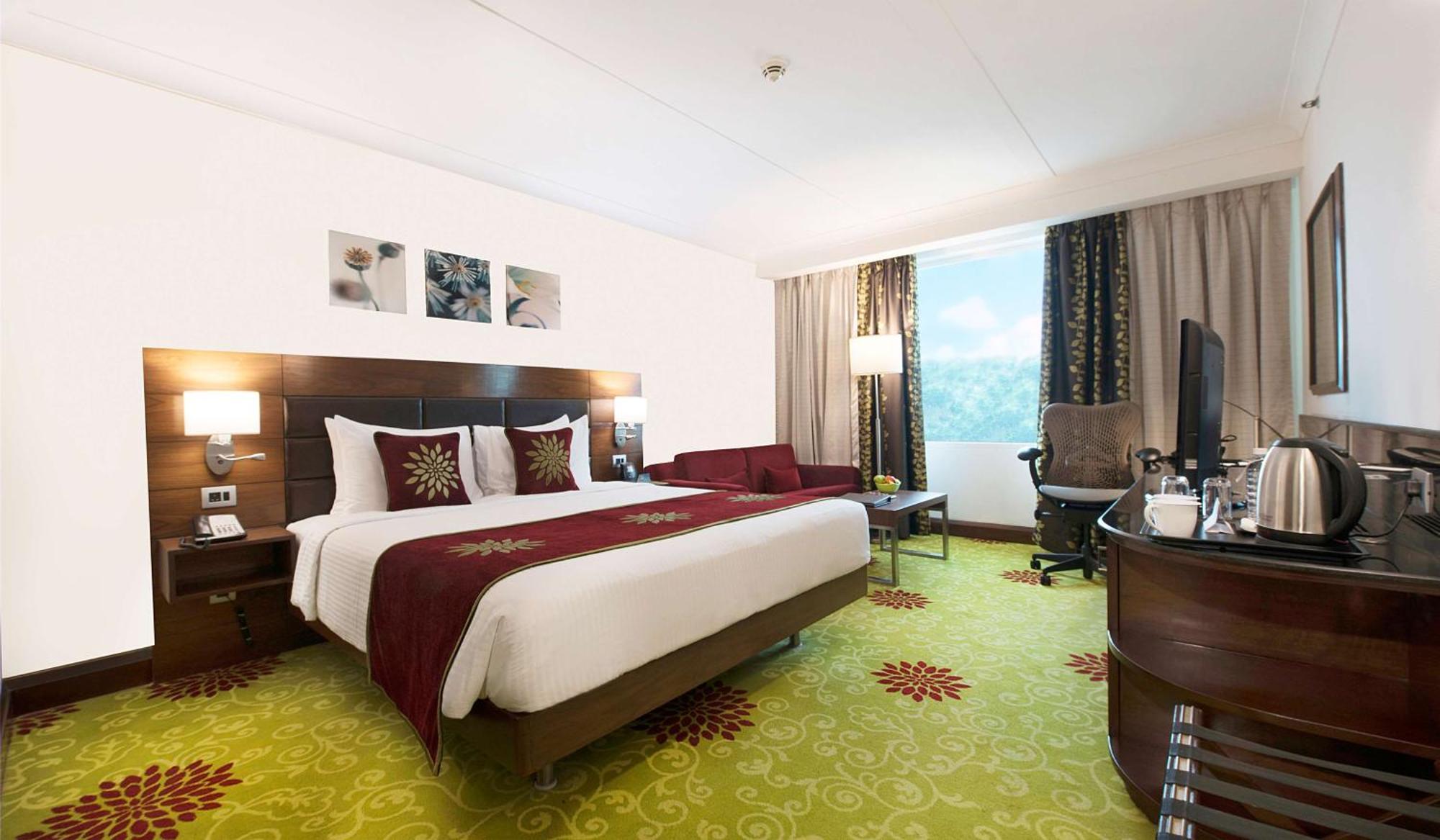 Hilton Garden New Delhi/saket Hotel 4*