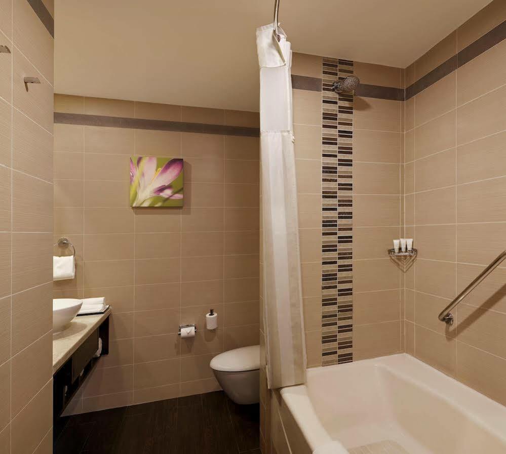 Hilton Garden New Delhi/saket Hotel 4*